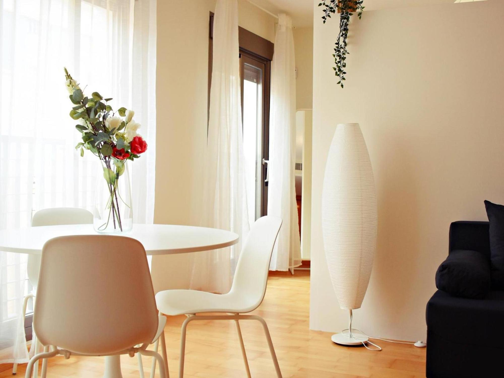Apartment Cozy Apatment Just 10 Mins From The Centre Malaga
